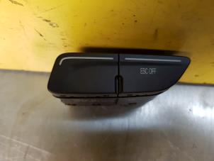 Begagnade Brytare Ford Focus 3 2.0 ST EcoBoost 16V Pris € 25,00 Marginaltabell erbjuds av de Nollen autorecycling