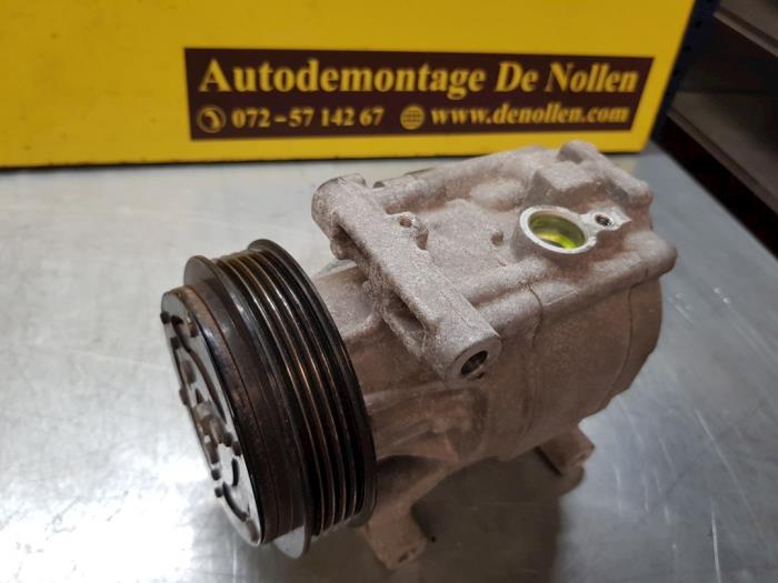 Luftkonditioneringspump från en Abarth 500/595/695 1.4 T-Jet 16V Esse Esse 2015