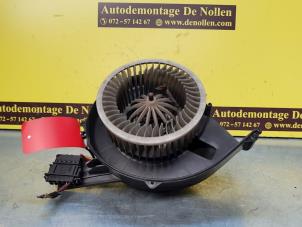 Begagnade Fläktmotor för uppvärmning och ventilation Volkswagen Polo IV (9N1/2/3) 1.2 12V Pris € 50,00 Marginaltabell erbjuds av de Nollen autorecycling