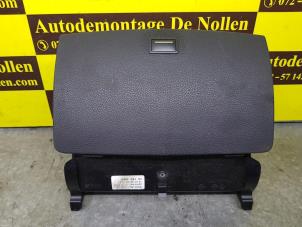 Begagnade Navigeringsdisplay Mercedes C (W204) 2.2 C-220 CDI 16V BlueEFFICIENCY Pris € 225,00 Marginaltabell erbjuds av de Nollen autorecycling