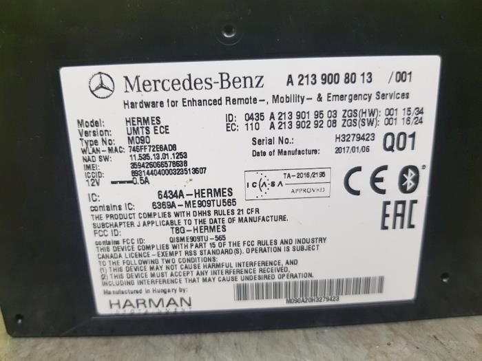 Bluetooth-modul från en Mercedes-Benz A (W176) 1.6 A-200 16V 2017