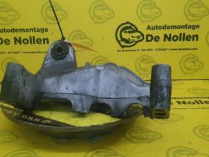 Begagnade Motorfäste BMW Mini One/Cooper (R50) 1.6 16V One Pris € 40,00 Marginaltabell erbjuds av de Nollen autorecycling