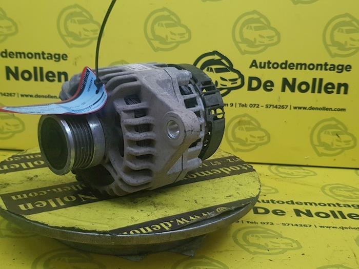 Dynamo från en Abarth 500/595/695 1.4 T-Jet 16V 695 2016
