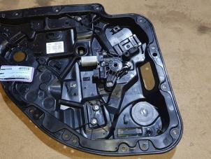 Gebruikte Ruitmechaniek 4Deurs links-achter Mercedes C Estate (S205) C-220 CDI BlueTEC, C-220 d 2.2 16V Prijs € 75,00 Margeregeling aangeboden door de Nollen autorecycling