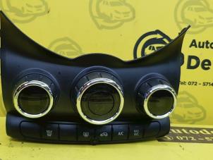 Gebruikte Kachel Bedieningspaneel Mini Mini (F56) 1.5 12V Cooper Prijs € 181,50 Inclusief btw aangeboden door de Nollen autorecycling