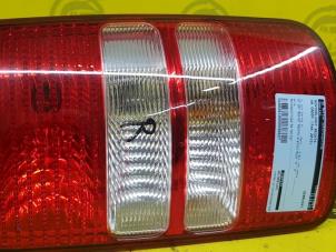 Begagnade Baklykta, höger Volkswagen Caddy Combi III (2KB,2KJ) 1.6 TDI 16V Pris € 49,00 Marginaltabell erbjuds av de Nollen autorecycling