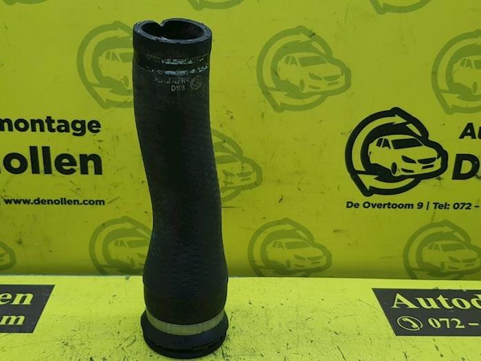 Turboslang från en Abarth 500/595/695 1.4 T-Jet 16V 695 2016