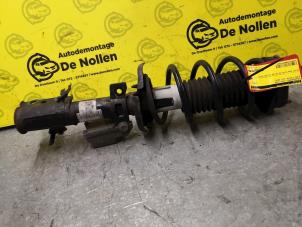 Begagnade Stötdämpare, vänster fram Ford Fiesta 6 (JA8) 1.0 EcoBoost 12V Sport Pris € 100,00 Marginaltabell erbjuds av de Nollen autorecycling