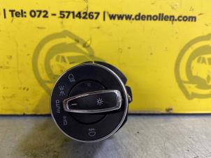 Begagnade Ljusbrytare Porsche Cayman (981) 3.4 GTS 24V Pris € 50,00 Marginaltabell erbjuds av de Nollen autorecycling