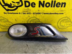 Gebruikte Knipperlicht rechts Mini Mini (R56) 1.6 16V Cooper Prijs € 50,00 Margeregeling aangeboden door de Nollen autorecycling
