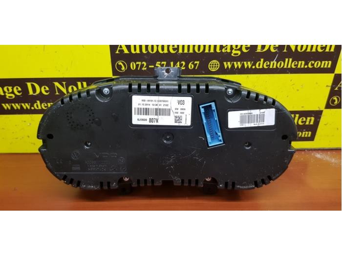 Kilometerteller KM van een Seat Ibiza IV (6J5) 1.2 12V 2014