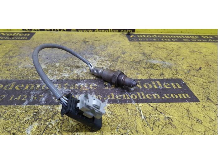 Lambdasond från en Mercedes-Benz A (177.0) 2.0 A-250 Turbo 16V 2018