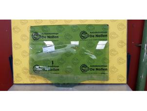 Begagnade Dörrfönster, 4-dörrars, höger bak Ford Ranger 3.2 TDCi 20V 4x4 Pris € 90,75 Inklusive moms erbjuds av de Nollen autorecycling