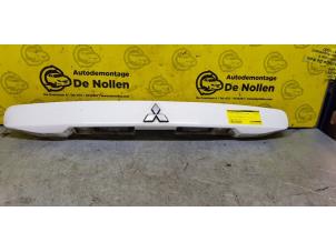 Begagnade Handtag, baklucka Mitsubishi Space Star (DG) 1.9 DI-D Pris € 45,00 Marginaltabell erbjuds av de Nollen autorecycling