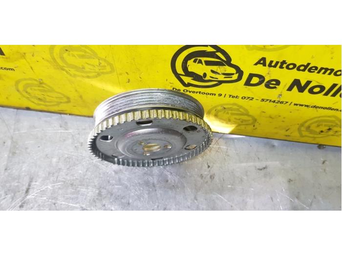 Remskiva, vevaxel från en Abarth 500/595/695 1.4 T-Jet 16V Esse Esse 2018