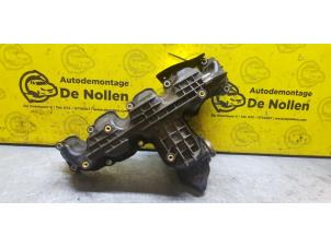 Begagnade Insugsrör Volkswagen Caddy Combi III (2KB,2KJ) 1.6 TDI 16V Pris € 150,00 Marginaltabell erbjuds av de Nollen autorecycling