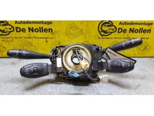 Gebruikte Licht + Raw Schakelaar Citroen C3 (SC) 1.4 HDi Prijs € 96,80 Inclusief btw aangeboden door de Nollen autorecycling