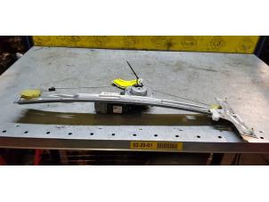 Gebruikte Raammechaniek 2Deurs links-voor Peugeot 207/207+ (WA/WC/WM) 1.4 16V Prijs € 60,50 Inclusief btw aangeboden door de Nollen autorecycling