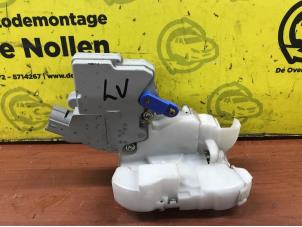 Gebruikte Deurslot Mechaniek 4Deurs links-voor Subaru Impreza II (GD) 2.0 Turbo 16V WRX Sti Prijs € 50,00 Margeregeling aangeboden door de Nollen autorecycling