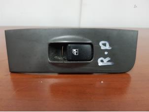 Gebruikte Raam schakelaar elektrisch Hyundai Matrix Prijs op aanvraag aangeboden door de Nollen autorecycling