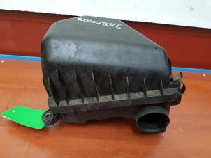 Begagnade Luftfilterhus Hyundai Matrix Pris på förfrågan erbjuds av de Nollen autorecycling