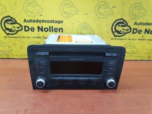Gebruikte Radio CD Speler Audi A3 (8P1) 1.9 TDI Prijs € 125,00 Margeregeling aangeboden door de Nollen autorecycling
