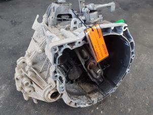 Używane Skrzynia biegów Mini Paceman (R61) 1.6 16V Cooper S ALL4 Cena € 575,00 Procedura marży oferowane przez de Nollen autorecycling