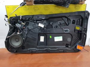 Gebruikte Ruitmechaniek 2Deurs rechts-voor Ford Fiesta 6 (JA8) 1.0 EcoBoost 12V 100 Prijs € 75,00 Margeregeling aangeboden door de Nollen autorecycling