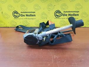 Używane Pas bezpieczenstwa lewy przód Lancia Ypsilon (840) Cena € 25,00 Procedura marży oferowane przez de Nollen autorecycling