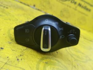 Begagnade Ljusbrytare Audi SQ5 (8RB) 3.0 TDI V6 24V Pris € 40,00 Marginaltabell erbjuds av de Nollen autorecycling