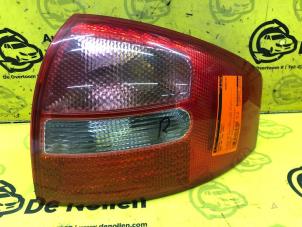 Begagnade Baklykta, höger Audi A6 (C5) 2.4 V6 30V Pris € 29,99 Marginaltabell erbjuds av de Nollen autorecycling