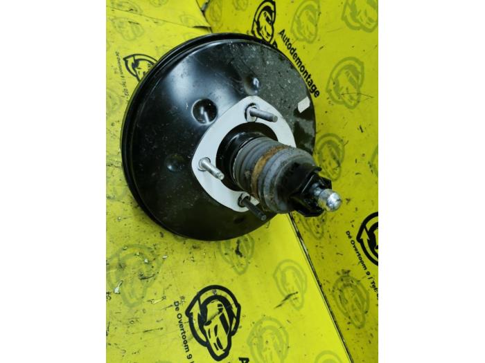 Bromsservo från en Fiat 500 (312) 1.3 MJTD 16V 2008