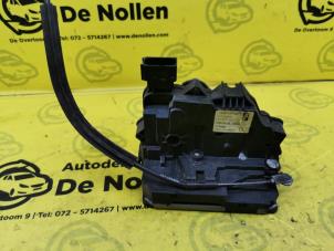 Begagnade Dörrlåsmekanism, 2-dörrars, höger Fiat Ducato (250) 2.0 D 115 Multijet Pris € 40,00 Marginaltabell erbjuds av de Nollen autorecycling