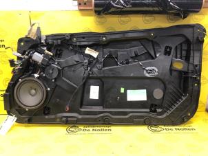 Gebruikte Ruitmechaniek 2Deurs rechts-voor Ford Fiesta 6 (JA8) 1.0 SCI 12V 80 Prijs € 75,00 Margeregeling aangeboden door de Nollen autorecycling