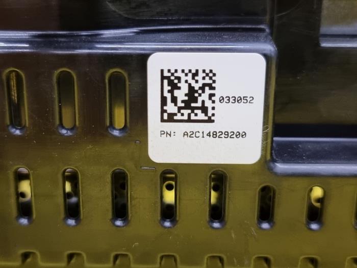 Vägmätare KM från en Mercedes-Benz C (W205) C-200d 2.2 16V 2018