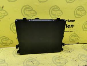 Begagnade Dator , karosskontroll (BCM) Mercedes A (W169) 2.0 A-160 CDI 16V 5-Drs. Pris € 45,00 Marginaltabell erbjuds av de Nollen autorecycling