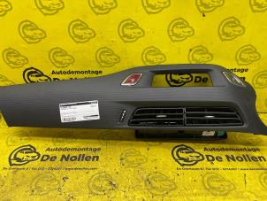 Gebruikte Dashboard deel Citroen C3 (SC) 1.0 Vti 68 12V Prijs op aanvraag aangeboden door de Nollen autorecycling