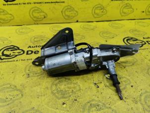 Begagnade Bakre torkarmotor Daihatsu Cuore (L251/271/276) 1.0 12V DVVT Pris € 30,00 Marginaltabell erbjuds av de Nollen autorecycling