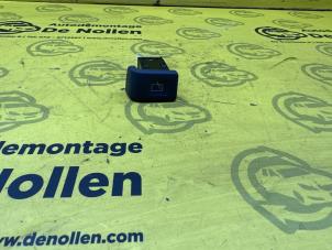 Begagnade Torkarbrytare Landrover Freelander Hard Top 2.0 di Pris € 20,00 Marginaltabell erbjuds av de Nollen autorecycling