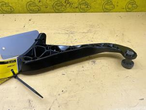 Begagnade Skena, skjutdörr, höger Peugeot Partner (GC/GF/GG/GJ/GK) 1.6 HDI, BlueHDI 75 Pris € 30,00 Marginaltabell erbjuds av de Nollen autorecycling