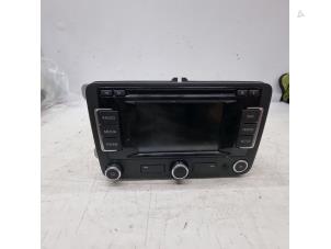 Begagnade Navigeringssystem Volkswagen Tiguan (5N1/2) 2.0 TSI 16V 4Motion Pris € 300,00 Marginaltabell erbjuds av de Nollen autorecycling