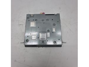 Gebruikte Radio module BMW 5 serie (F10) 523i 24V Prijs € 325,00 Margeregeling aangeboden door de Nollen autorecycling