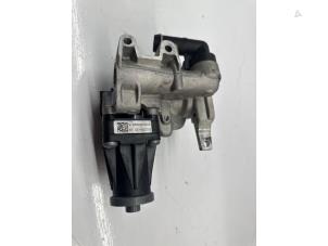 Begagnade EGR-ventil Landrover Range Rover Evoque (LVJ/LVS) 2.0 D 150 16V 5-drs. Pris € 90,75 Inklusive moms erbjuds av de Nollen autorecycling