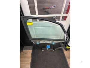 Begagnade Fönstermekanism, 4-dörrars, höger fram Audi A2 (8Z0) 1.4 TDI Pris € 50,00 Marginaltabell erbjuds av de Nollen autorecycling