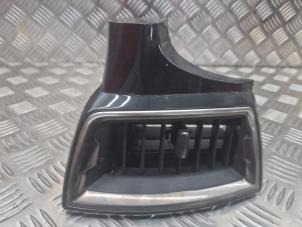 Begagnade Luftmunstycke, instrumentbräda Ford Ranger 2.0 EcoBlue 16V 4x4 Pris € 50,00 Marginaltabell erbjuds av de Nollen autorecycling