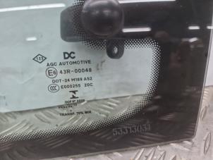 Gebruikte Portierruit 4Deurs links-achter Renault Twingo III (AH) 1.0 SCe 70 12V Prijs € 50,00 Margeregeling aangeboden door de Nollen autorecycling