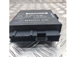 Gebruikte Module achterklep motor Mercedes CL (216) 5.5 CL-550 V8 32V Prijs € 100,00 Margeregeling aangeboden door de Nollen autorecycling