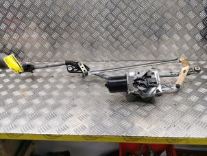 Begagnade Torkarmotor + mekanism Renault Grand Scénic II (JM) 2.0 16V Pris € 60,00 Marginaltabell erbjuds av de Nollen autorecycling