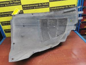 Gebruikte Slijkweerder Opel Insignia 1.8 16V Ecotec Prijs € 25,00 Margeregeling aangeboden door de Nollen autorecycling