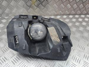 Gebruikte Mistlamp links-voor Peugeot Expert (V1/VA/VB/VE/VF/VT/VY) 1.6 Blue HDi 95 16V Prijs € 36,30 Inclusief btw aangeboden door de Nollen autorecycling